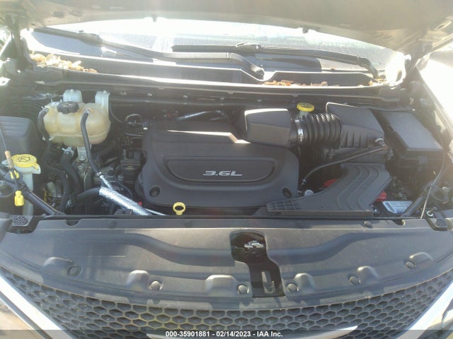 2C4RC1DG0HR676798 Chrysler Pacifica Touring