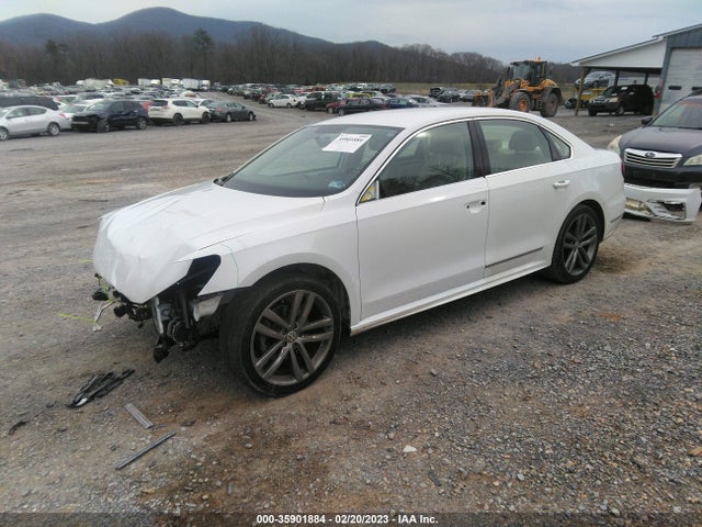 1VWDT7A33HC065247 Volkswagen Passat R-line W/comfort Pkg