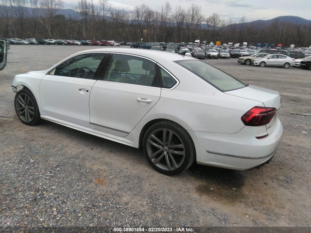 1VWDT7A33HC065247 Volkswagen Passat R-line W/comfort Pkg