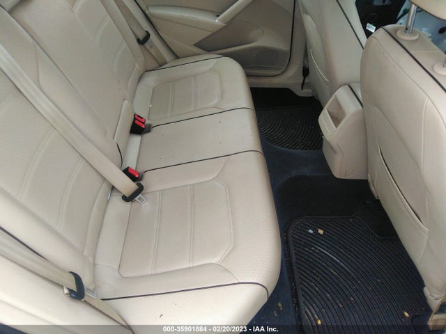 1VWDT7A33HC065247 Volkswagen Passat R-line W/comfort Pkg