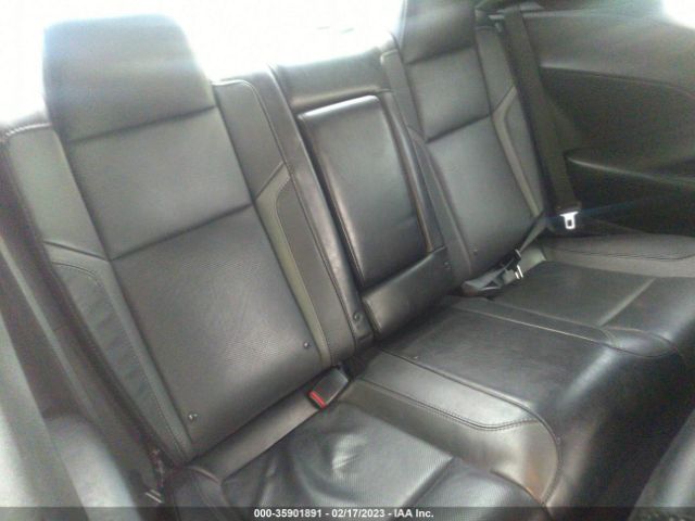 2C3CDZAG5GH234582 Dodge Challenger Sxt Plus