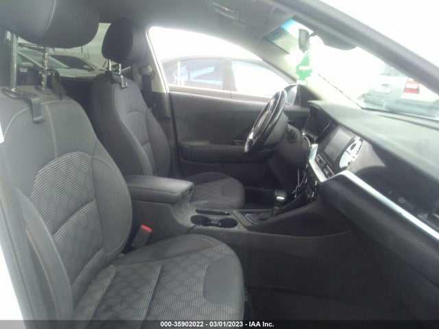 KIA Niro Lxs 2020 KNDCB3LCXL5413971 Image 5