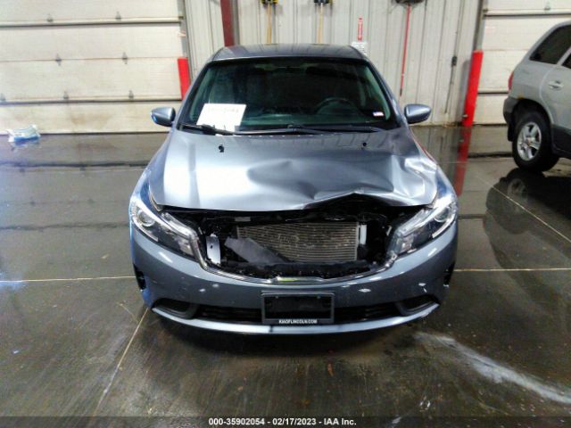 3KPFL4A71JE249288 KIA FORTE S