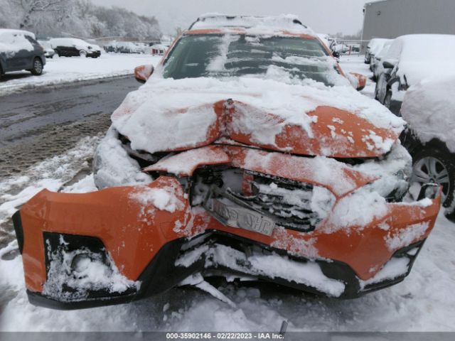 JF2GTAEC9KH260451 Subaru Crosstrek Premium