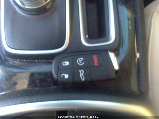 Chrysler 300 Limited 2018 2C3CCAEG5JH159243 Image 11