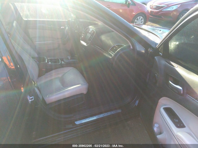 Chrysler 300 Limited 2018 2C3CCAEG5JH159243 Image 5