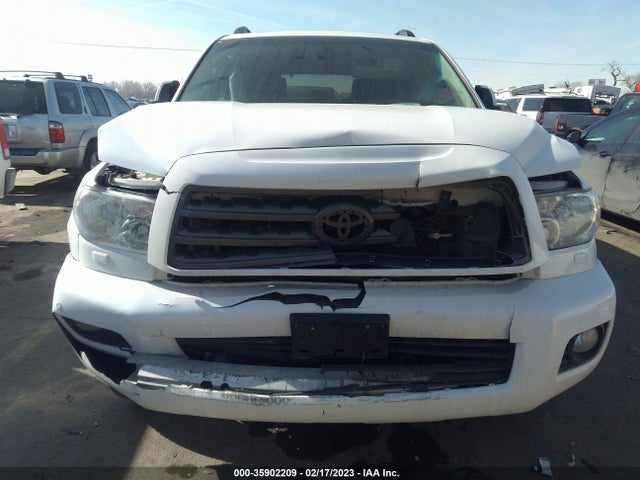 2015 Toyota Sequoia, VIN: 5TDJY5G16FS124403