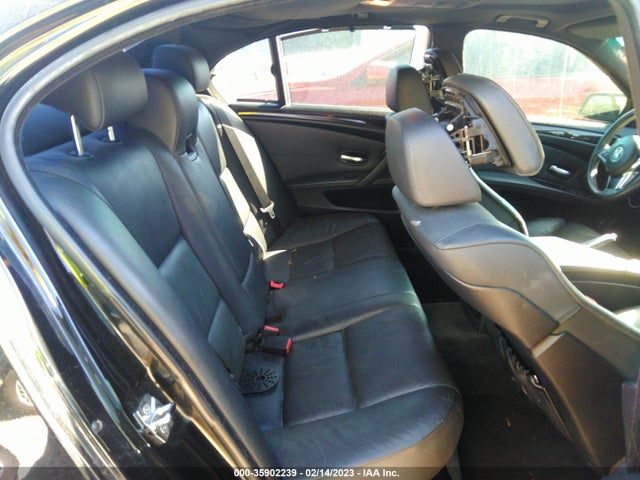 BMW 5 Series 550i 2008 WBANW53518CT52990 Image 9