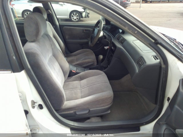 1998 TOYOTA CAMRY LE/XLE/CE VIN: JT2BG22K2W0143757