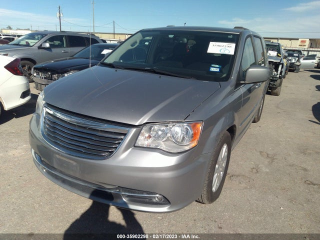 2C4RC1BG2GR213546 Chrysler Town & Country Touring