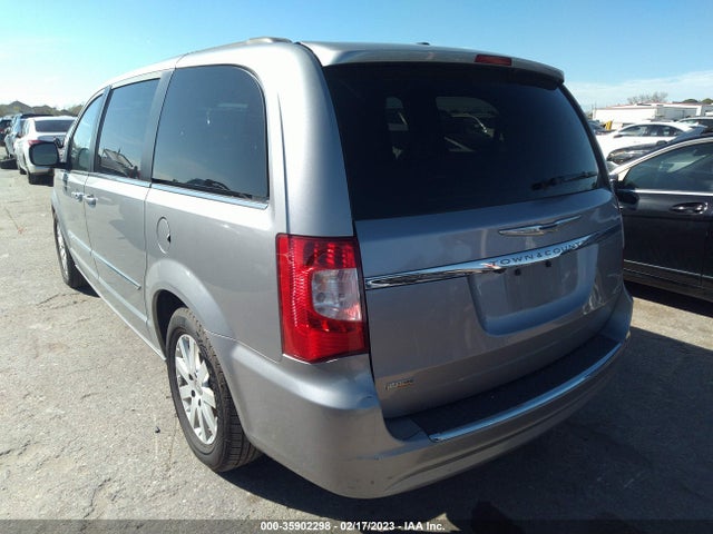 2C4RC1BG2GR213546 Chrysler Town & Country Touring