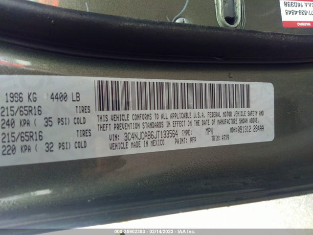 3C4NJCAB6JT133564 Jeep Compass Sport