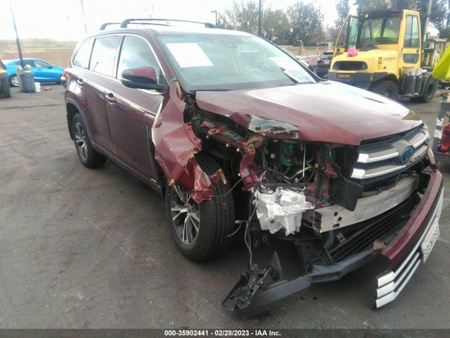 2018 Toyota Highlander, VIN: 5TDBGRFH3JS045339