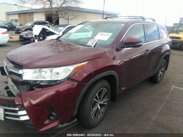 2018 Toyota Highlander, VIN: 5TDBGRFH3JS045339