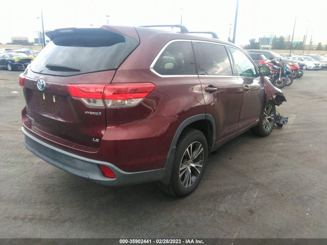 2018 Toyota Highlander, VIN: 5TDBGRFH3JS045339