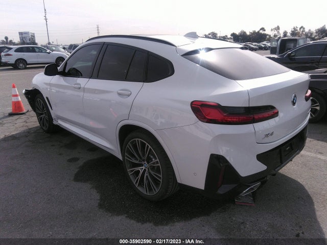2023 BMW X4, VIN: 5UX33DT03P9P09663