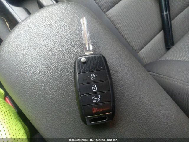 3KPFK4A75JE283446 KIA FORTE LX