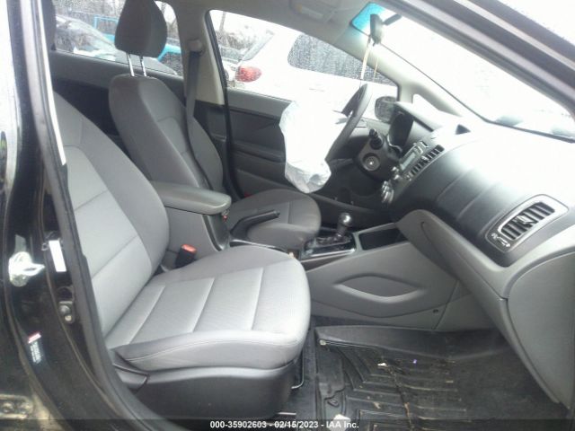 3KPFK4A75JE283446 KIA FORTE LX
