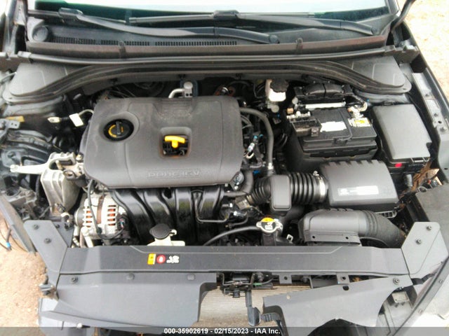 Hyundai ELANTRA SE 2019 5NPD74LF1KH449911 Image 11