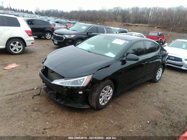Hyundai ELANTRA SE 2019 5NPD74LF1KH449911 Image 2