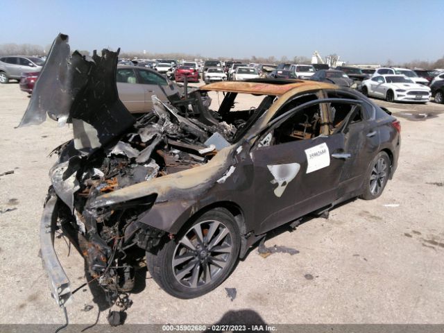 1N4AL3AP0HC129929 Nissan Altima 2.5 Sv