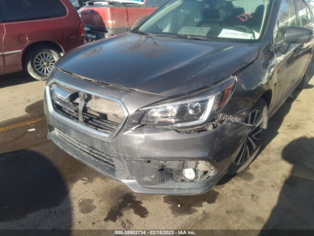 4S3BNAF60J3044558 Subaru Legacy Premium