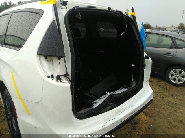 35902735 :رقم المزاد ، 2C4RC3BG7LR267821 vin ، 2020 Chrysler Pacifica Launch Edition مزاد بيع