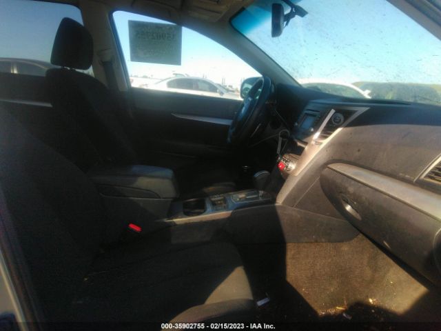4S4BRCDC8E3299386 Subaru Outback 2.5i Premium
