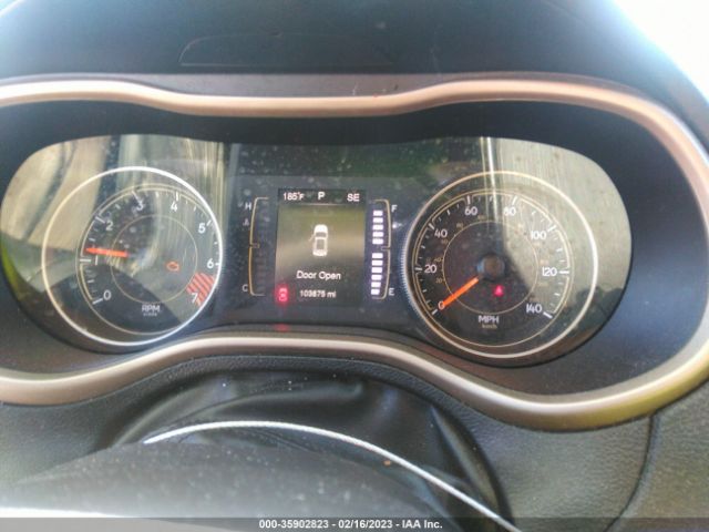 1C4PJLAB1FW700046 Jeep Cherokee Sport