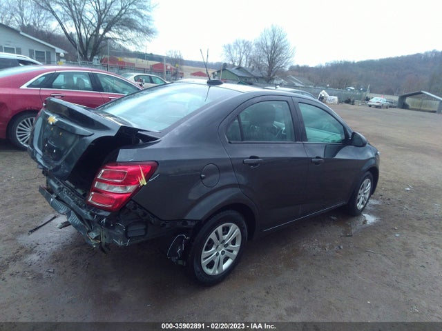 2018 Chevrolet Sonic, VIN: 1G1JB5SHXJ4130482