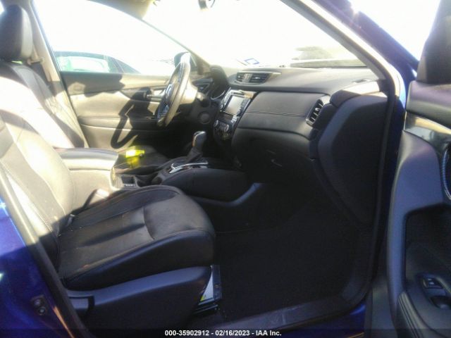 5N1AT2MT9JC787697 Nissan Rogue Sl