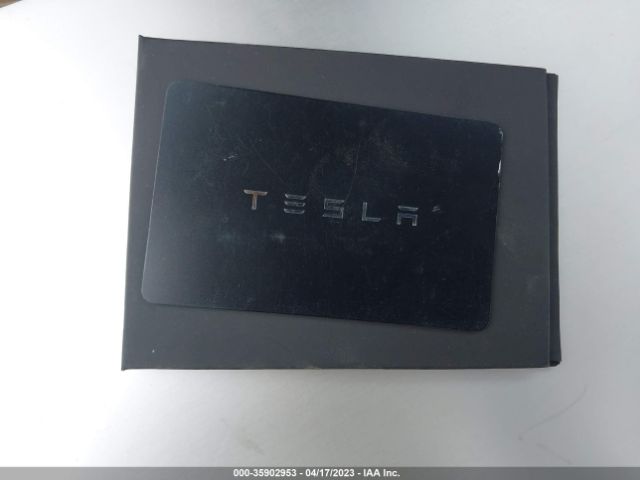 5YJ3E1EA9PF404044 Tesla MODEL 3