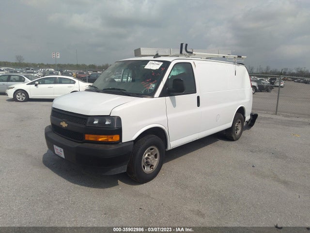Chevrolet EXPRESS CARGO VAN 2021 1GCWGAFPXM1250314 Image 2