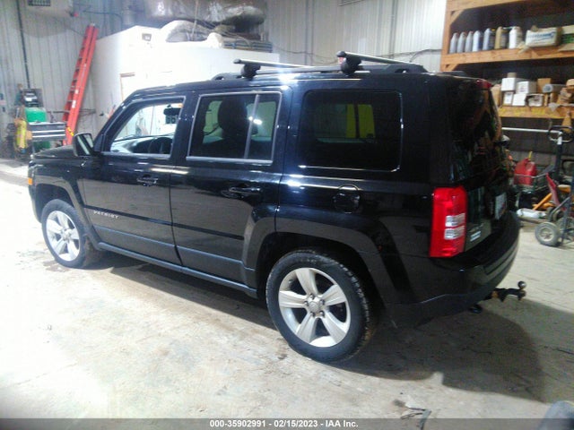 1C4NJRFBXCD556488 Jeep Patriot Latitude