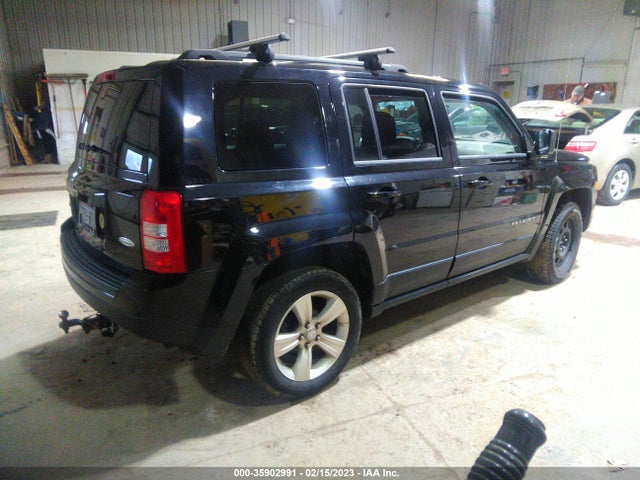 1C4NJRFBXCD556488 Jeep Patriot Latitude
