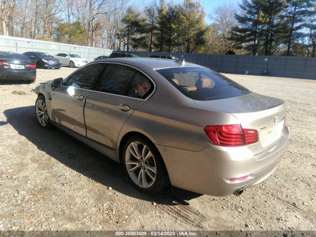 BMW 5 Series 535i Xdrive 2015 WBA5B3C5XFD547221 Image 3