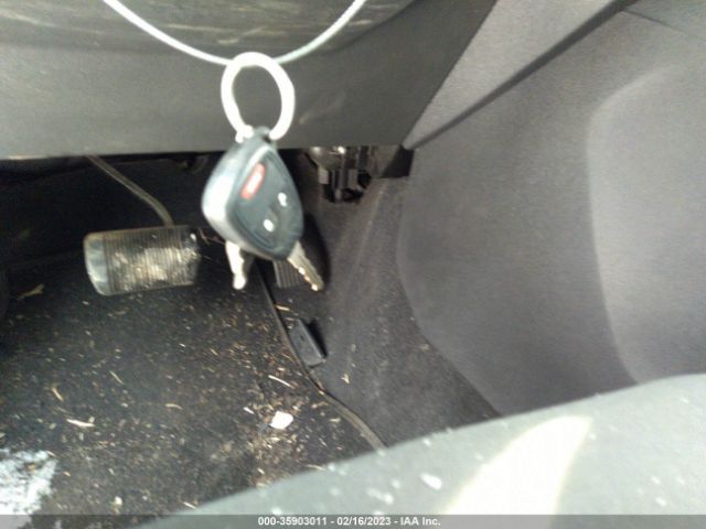 1J4NT4FB6AD549350 Jeep Compass Sport