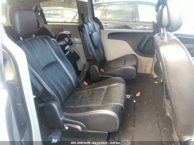 2C4RC1BG2ER448011 Chrysler Town & Country Touring