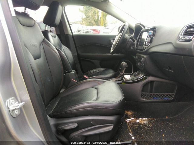 3C4NJDCB4KT620587 Jeep Compass Limited
