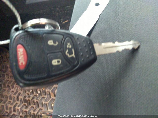 1C4PJMAK8CW198668 Jeep Liberty Sport