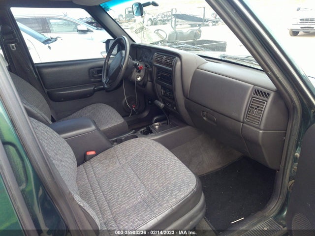 Jeep Cherokee 2001 1J4FF48S91L558249 Image 6