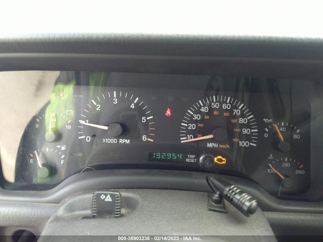 Jeep Cherokee 2001 1J4FF48S91L558249 Image 8