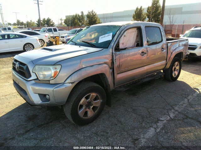 Toyota Tacoma Prerunner 2015 3TMJU4GN2FM178662 Image 2