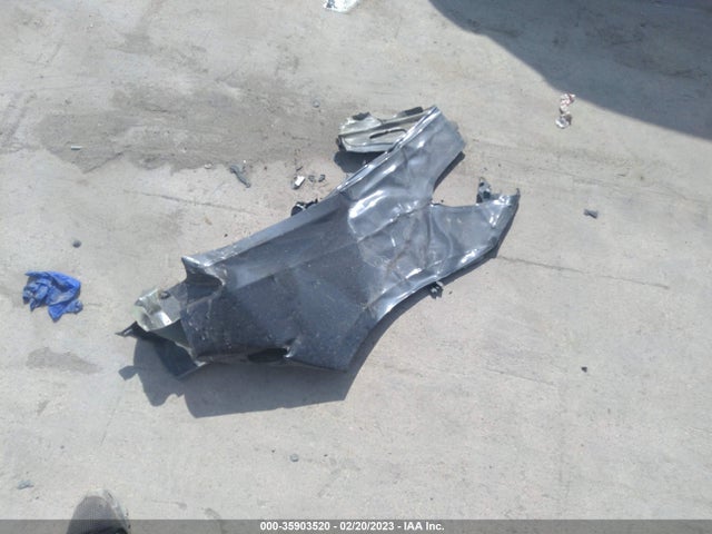 Tesla Model 3 Long Range 2018 5YJ3E1EB3JF132803 Image 4