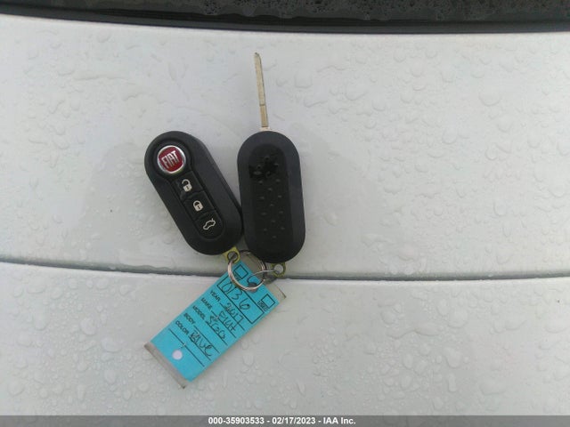2017 Fiat 500e, VIN: 3C3CFFGE9HT699289