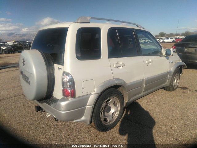 2005 SUZUKI GRAND VITARA LX/EX VIN: JS3TE62V354100069