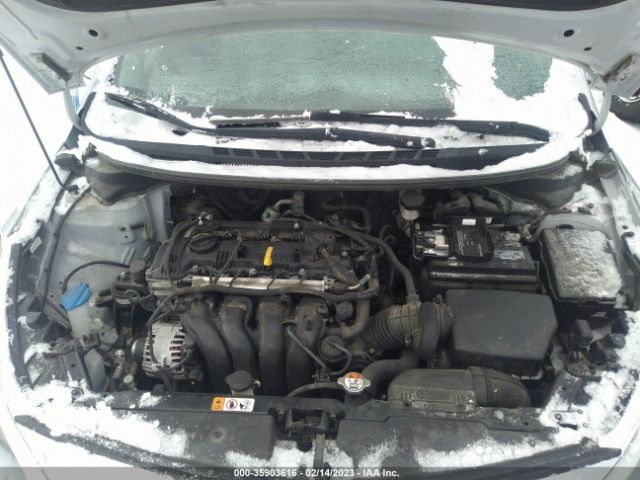 KNAFK4A64E5206475 KIA FORTE LX
