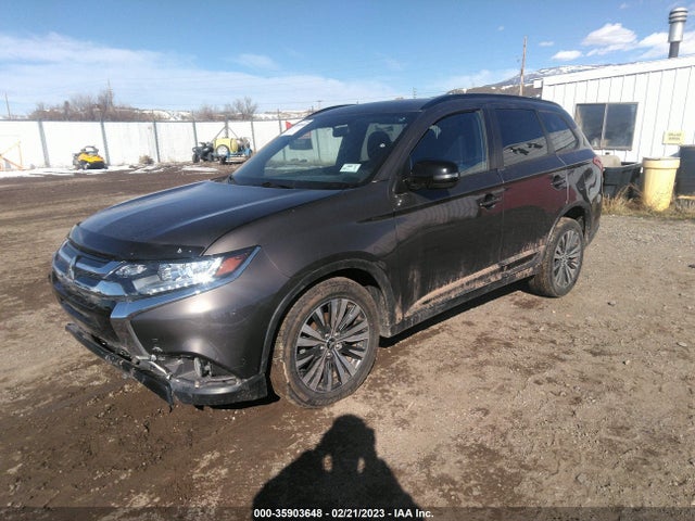 JA4AZ3A39JZ063514 Mitsubishi Outlander Es/se/sel/le