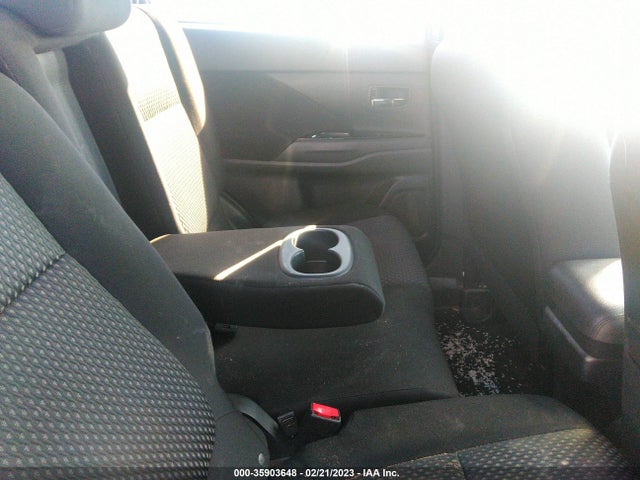 JA4AZ3A39JZ063514 Mitsubishi Outlander Es/se/sel/le