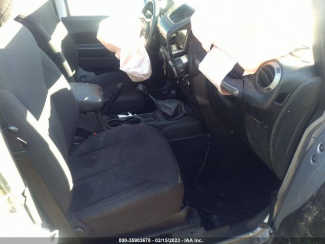 1C4AJWAG2FL635907 Jeep Wrangler Sport